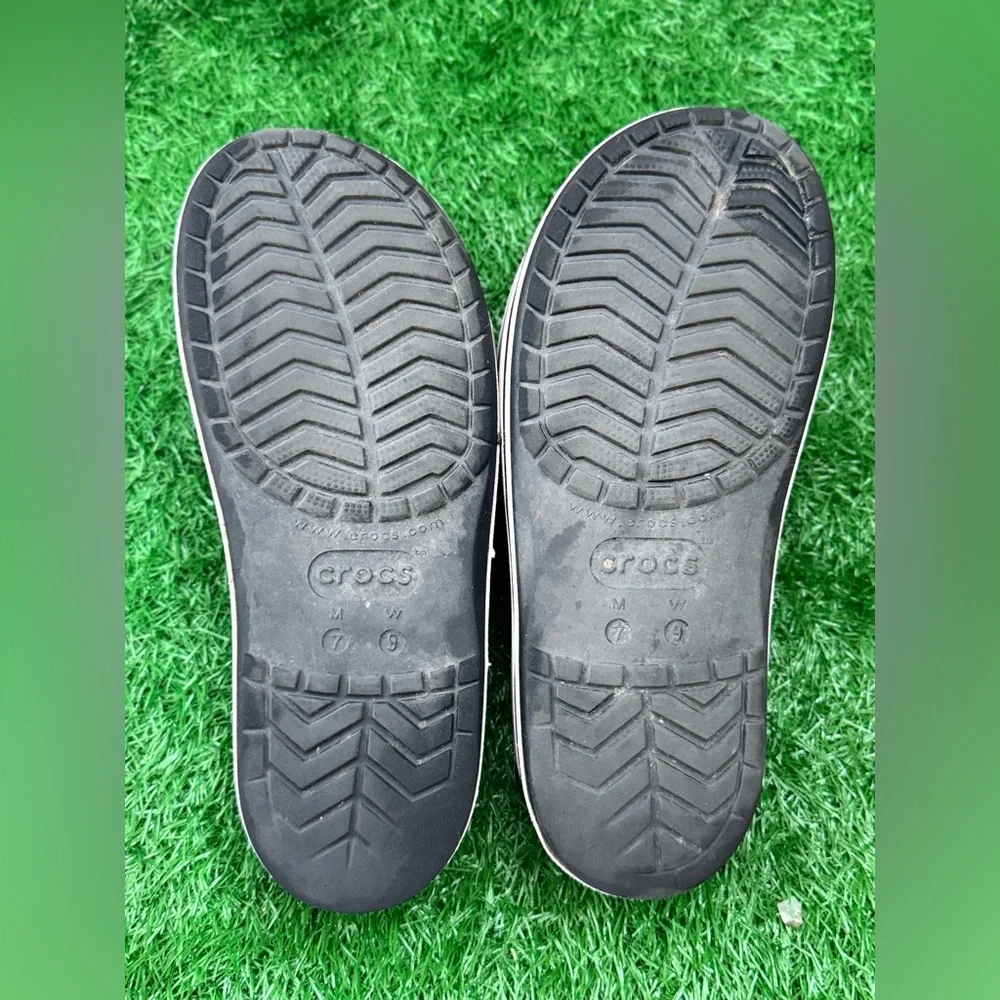 Unisex Crocs‎ platform Size M-7 W-9